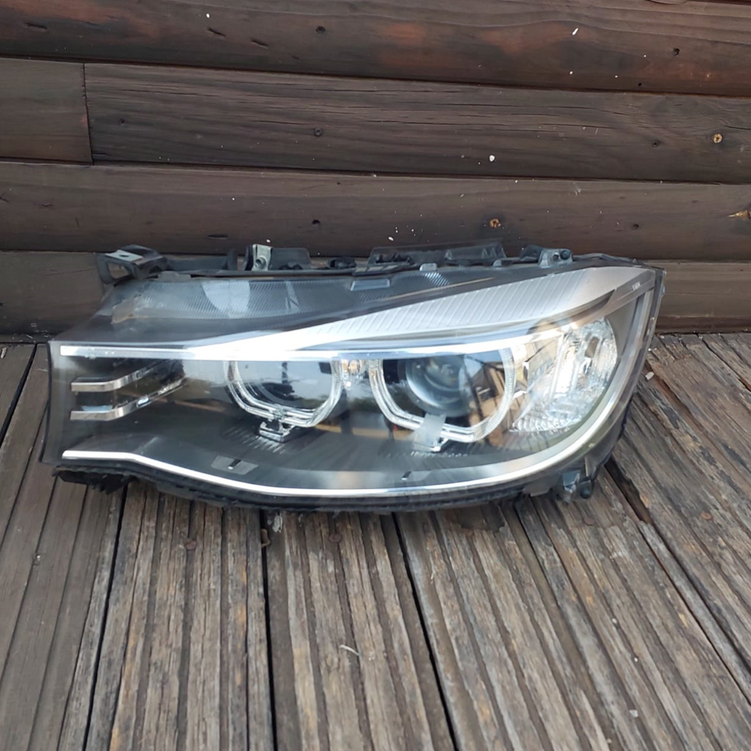 BMW 3 Series F34 GT Left-Hand Side Xenon Headlight in excellent condition.