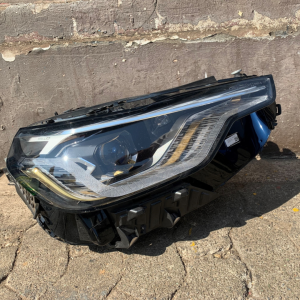 BMW M2 M240i G42 G87 Full LED Headlight Right-Hand Side in excellent condition.